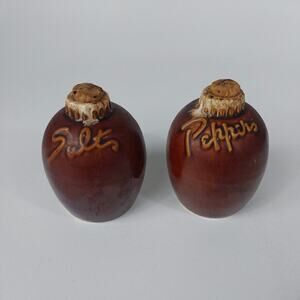 Vintage HULL Pottery Salt & Pepper Shakers Brown Drip Glaze Oven Proof USA‎